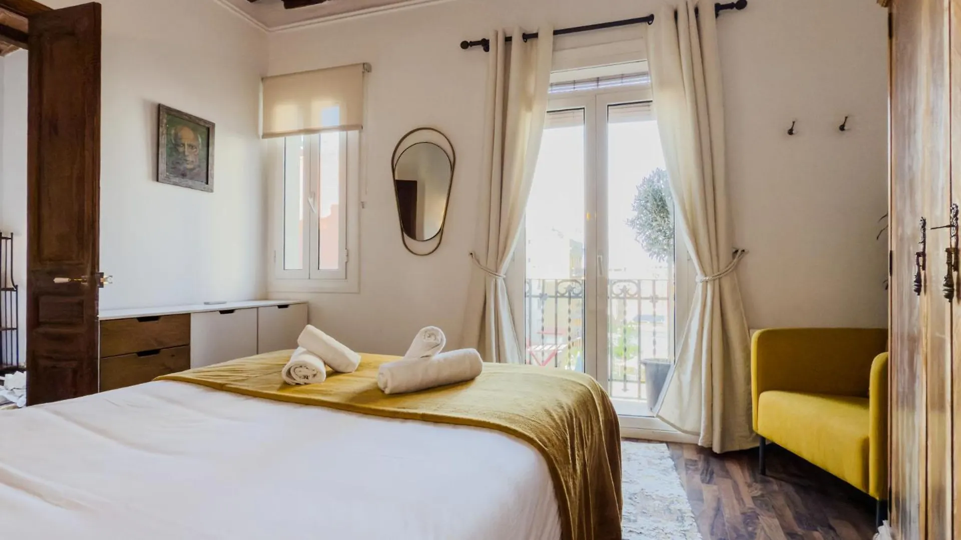 Appartamento Magalhaes - Trad Flat In Poble Sec, Near Ramblas Barcellona Spagna